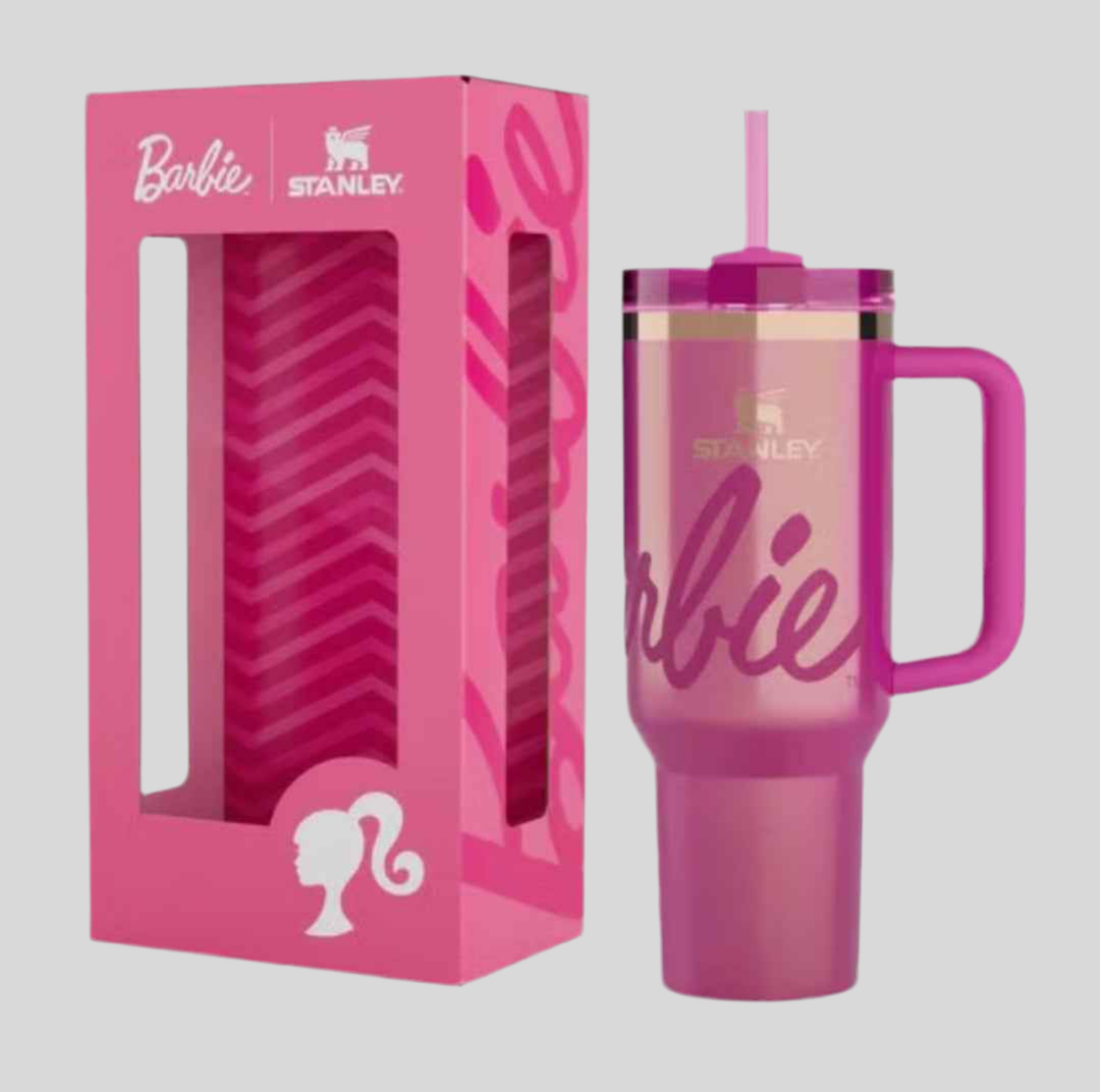 COPO TÉRMICO BARBIE x Stanley 1,18L - Loja Bee Fancy