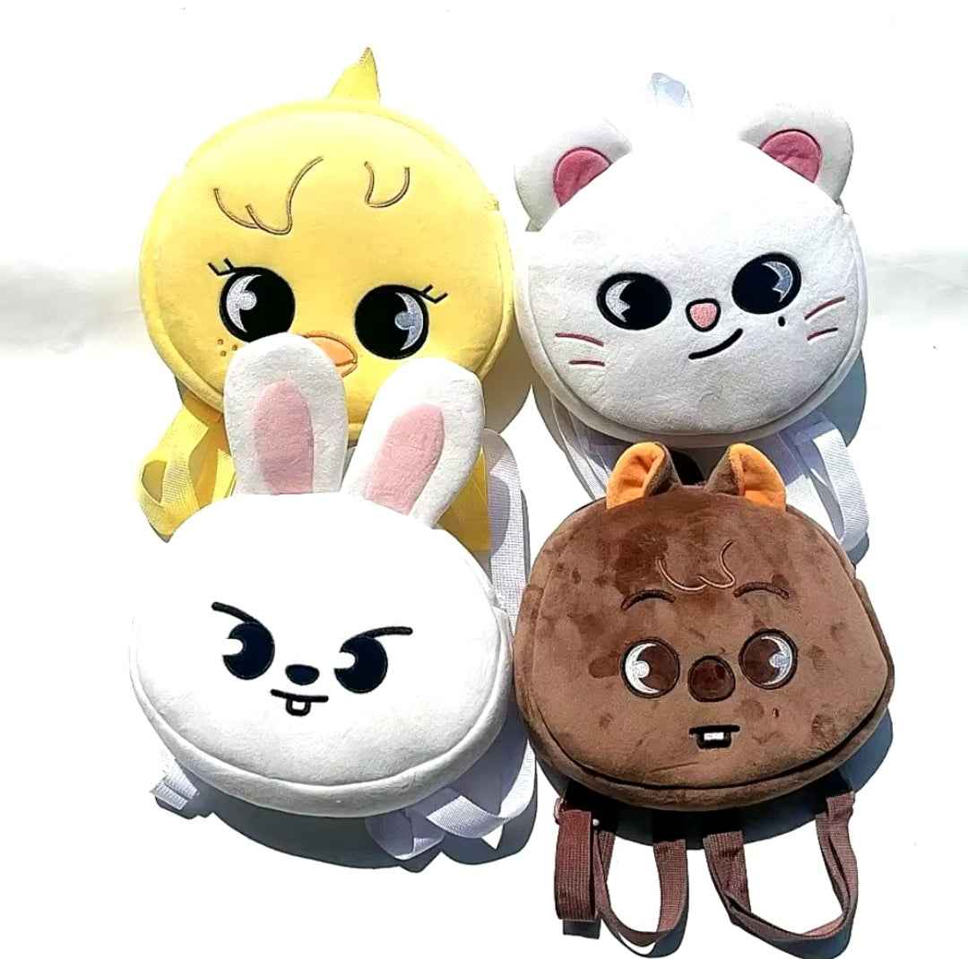 MOCHILA SKZOO STRAY KIDS - Loja Bee Fancy