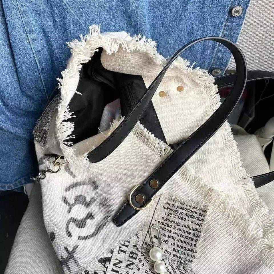 BOLSA HELLO KITTY - Loja Bee Fancy