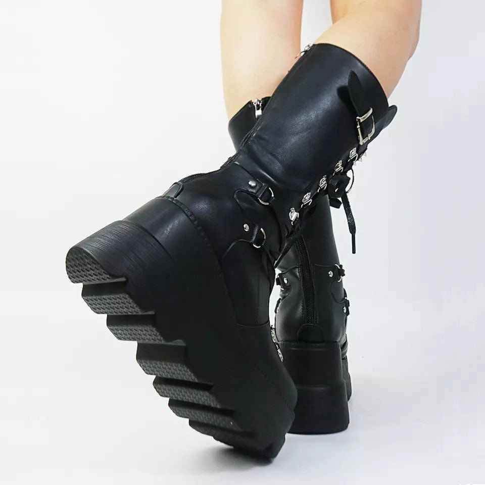 BOTA DEMONIA SHAKER 70 - Loja Bee Fancy