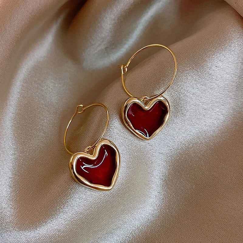 BRINCO GOLDEN HEART - Loja Bee Fancy