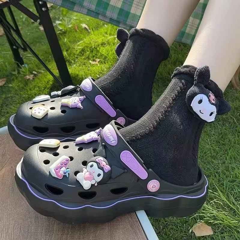 CHINELO CROCS SANRIO - Loja Bee Fancy