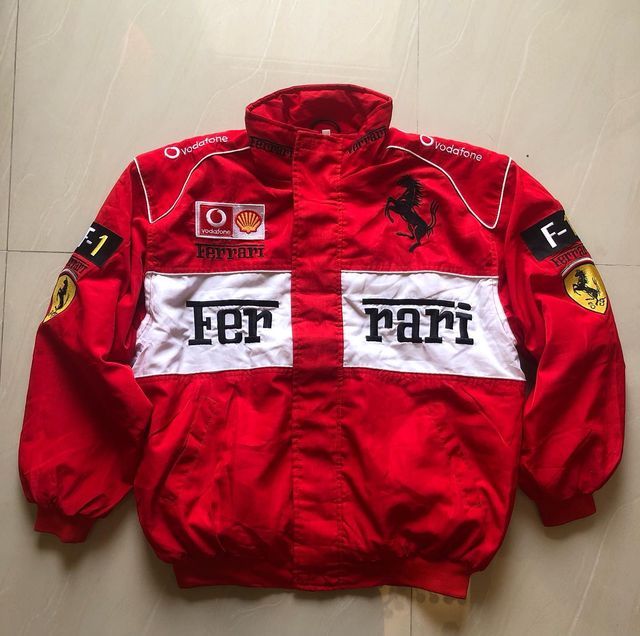 Jaqueta Ferrari Lana Del Rey - Loja Bee Fancy