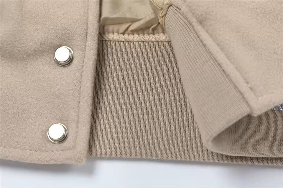 Jaqueta Varsity Off White x AC Milan - Loja Bee Fancy