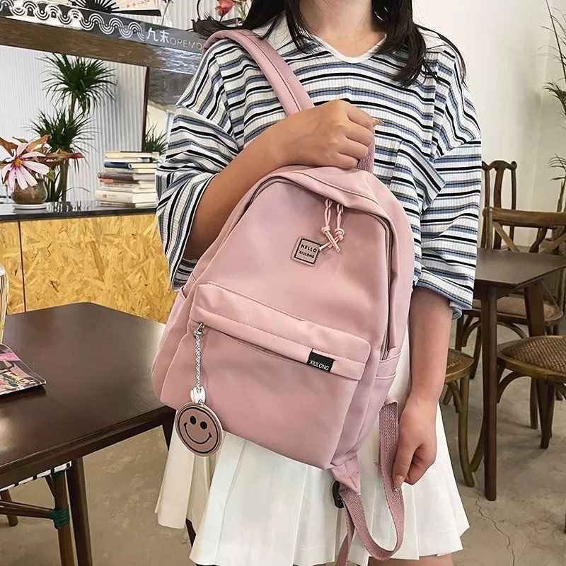 MOCHILA SMILE FACE - Loja Bee Fancy