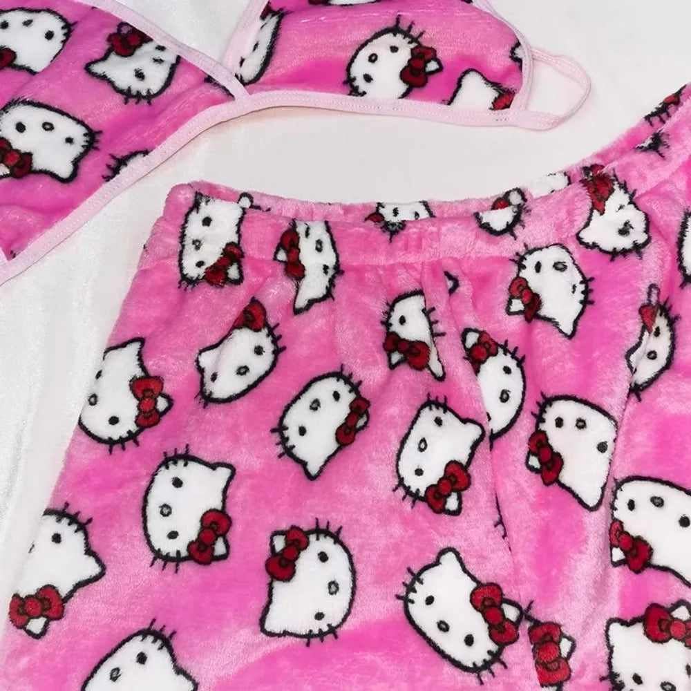 Conjunto Hello Kitty verão composto por sutiã e shorts
