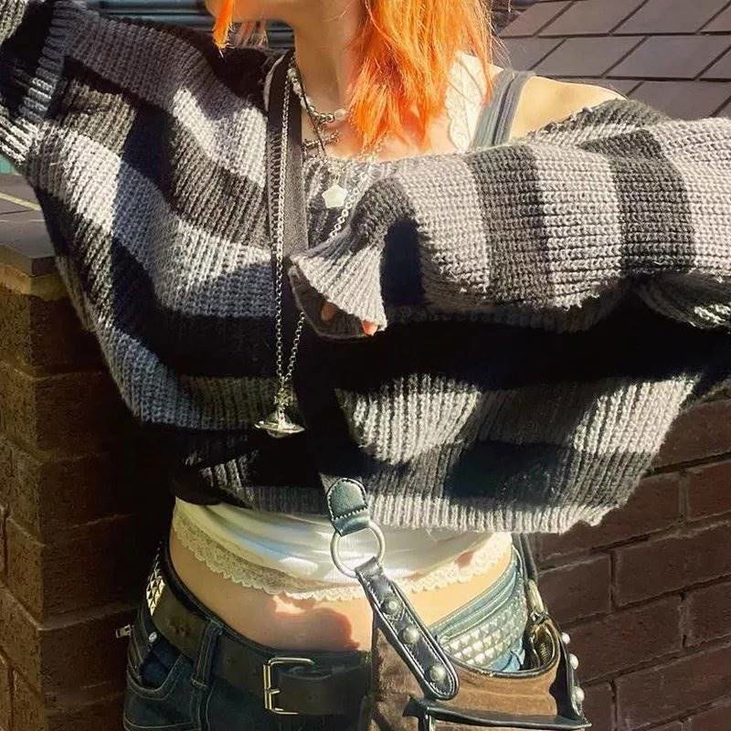 BLUSA LISTRADA Y2K - Loja Bee Fancy