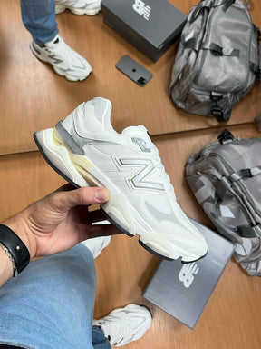 TÊNIS NEW BALANCE 9060 - Loja Bee Fancy