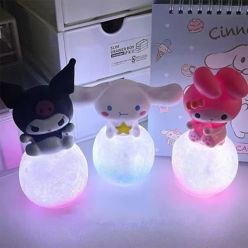 LUMINÁRIA SANRIO MOON - Loja Bee Fancy