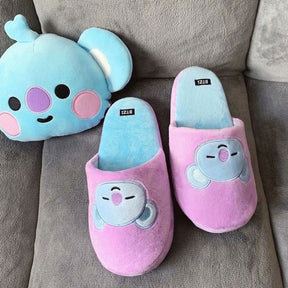 PANTUFAS BT21 BTS - Loja Bee Fancy