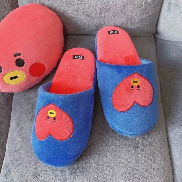 PANTUFAS BT21 BTS - Loja Bee Fancy