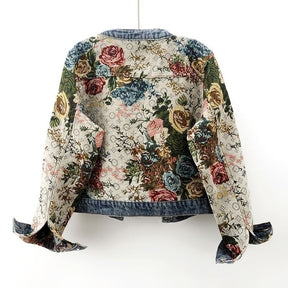 Casaco em tecido jacquard floral estilo tapeçaria com gola, barra e punhos em jeans estonado