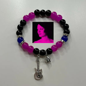 PULSEIRA TV GIRL