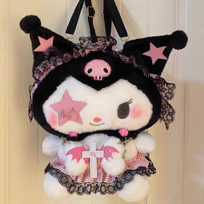 Mochila com detalhes pontiagudos e estampa frontal da personagem Kuromi
