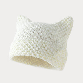 Gorro com pontas superiores no formato de orelhas de gato em exibição frontal