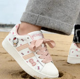TÊNIS HELLO KITTY LACINHO