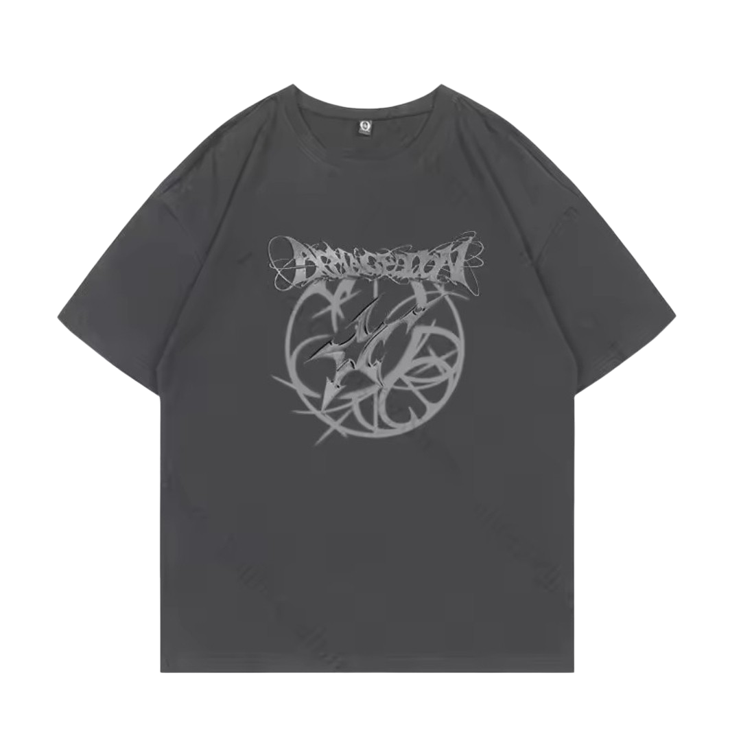 Camiseta de algodão preta com estampa futurista do álbum Armageddon do aespa