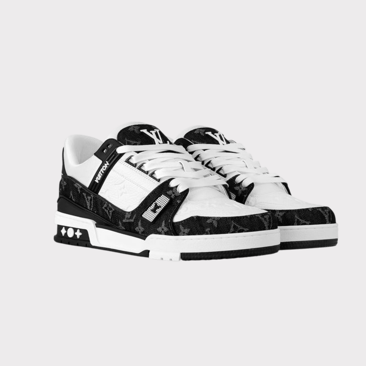 Tênis LV Trainer Preto e Branco - Loja Bee Fancy